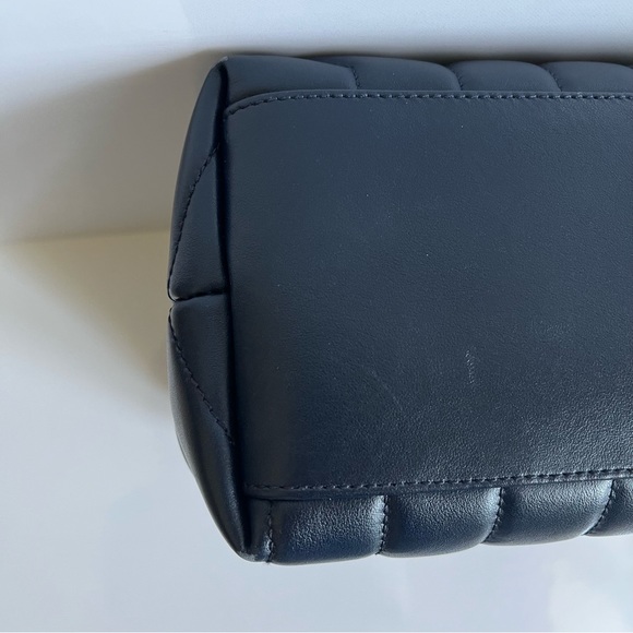 Saint Laurent Medium LouLou  ❌ Pending Sale ❌ - Picture 5 of 16